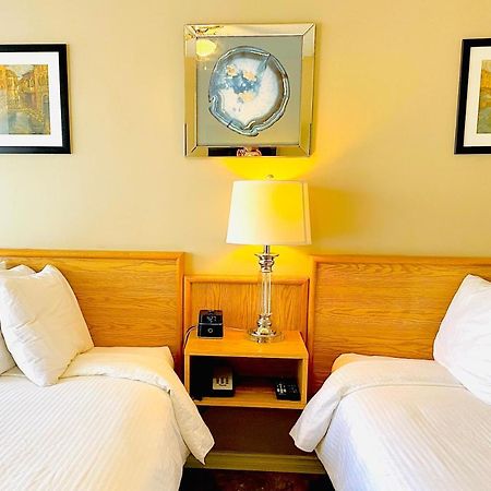 Twilight Country Motel Boyle Bagian luar foto