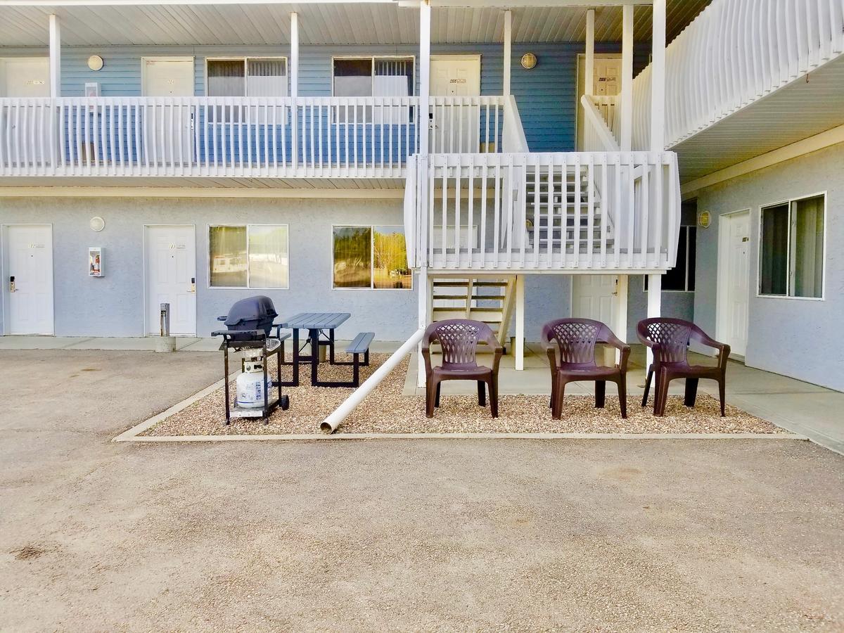 Twilight Country Motel Boyle Bagian luar foto